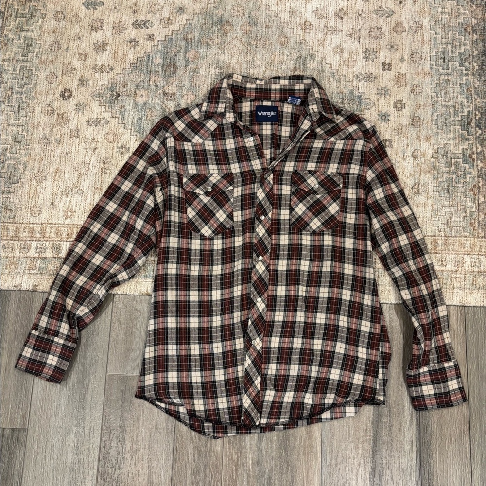 Wrangler brown button down flannel